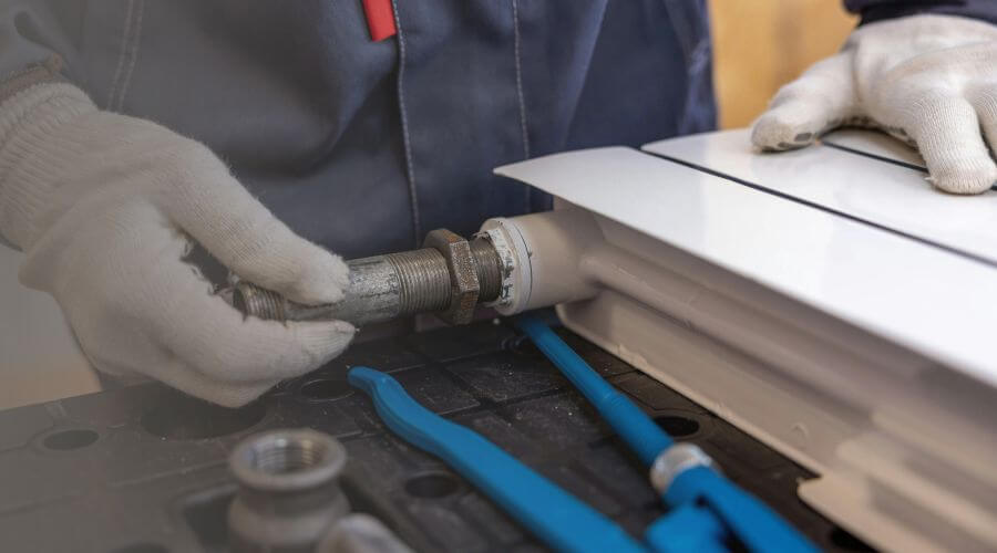 Expert burst pipe repair services in Ridge, NY